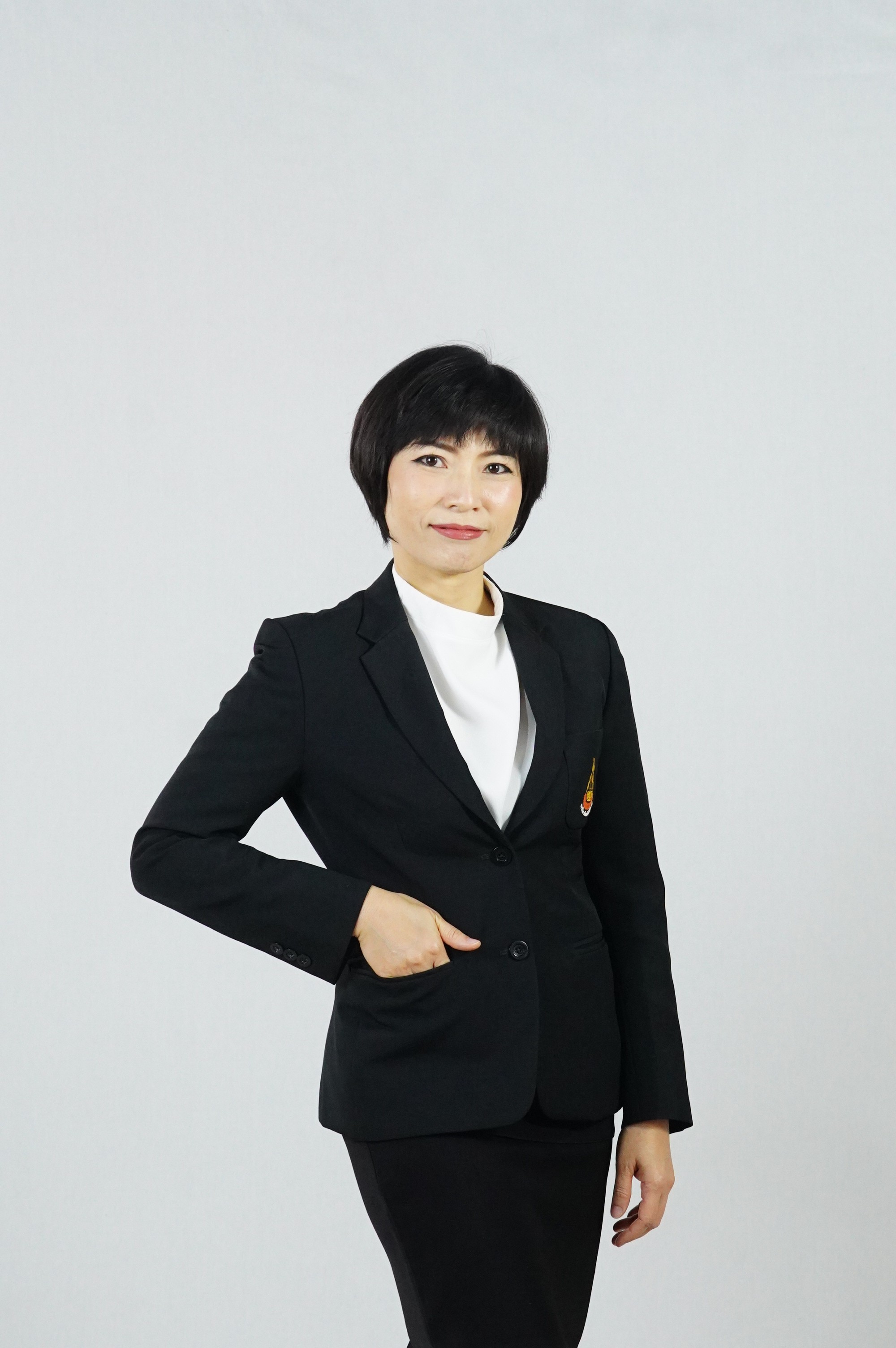ระพีพร ศรีภักดี